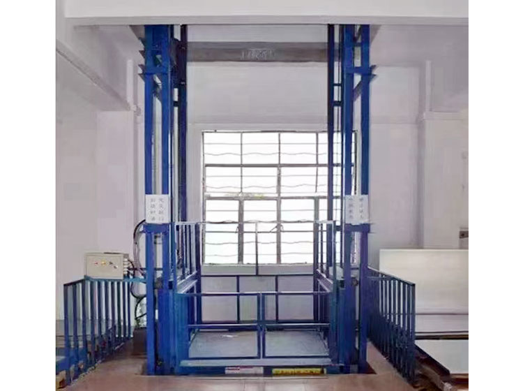 導軌式升降貨梯